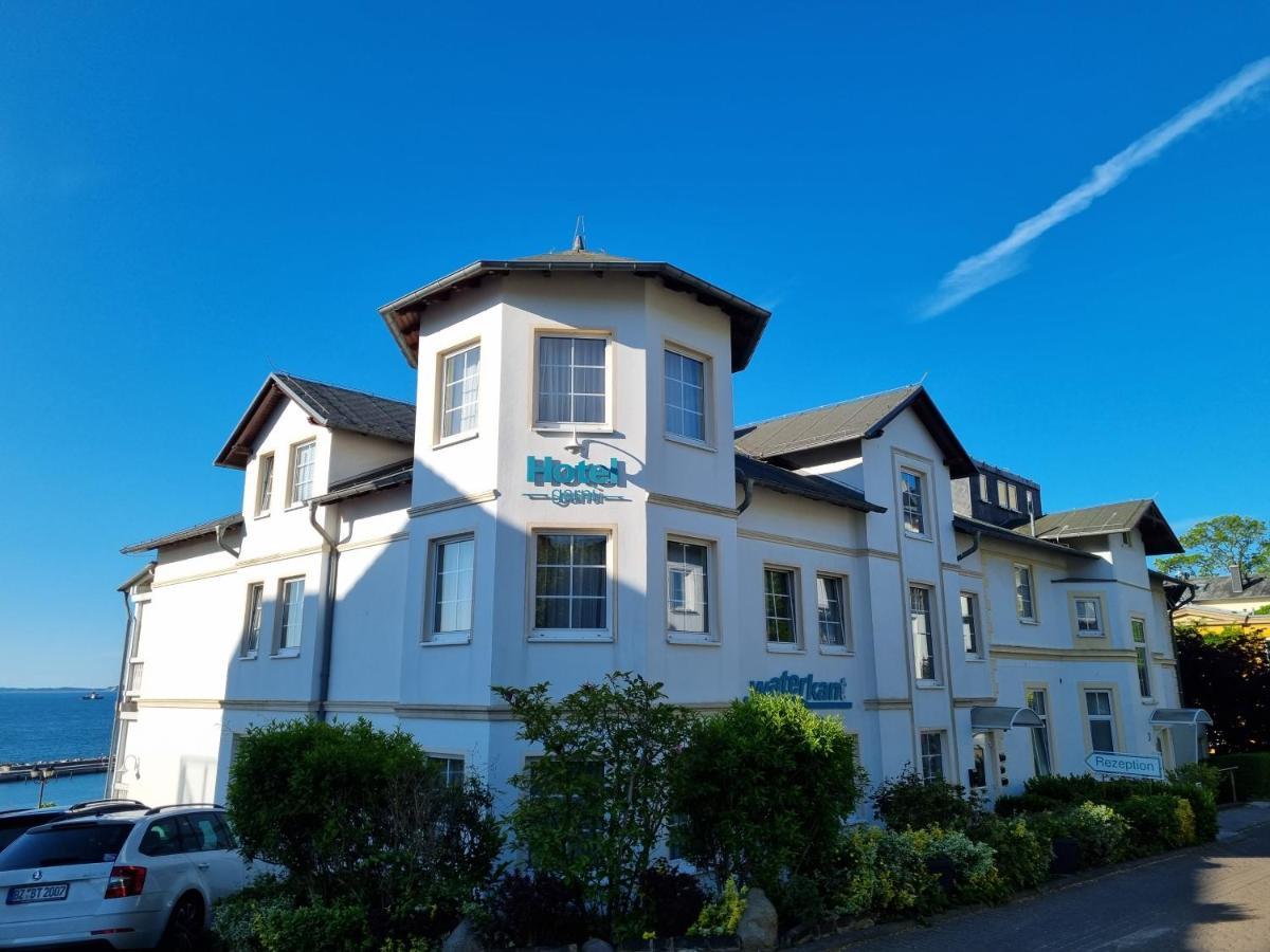 Hotel Waterkant ザスニッツ エクステリア 写真